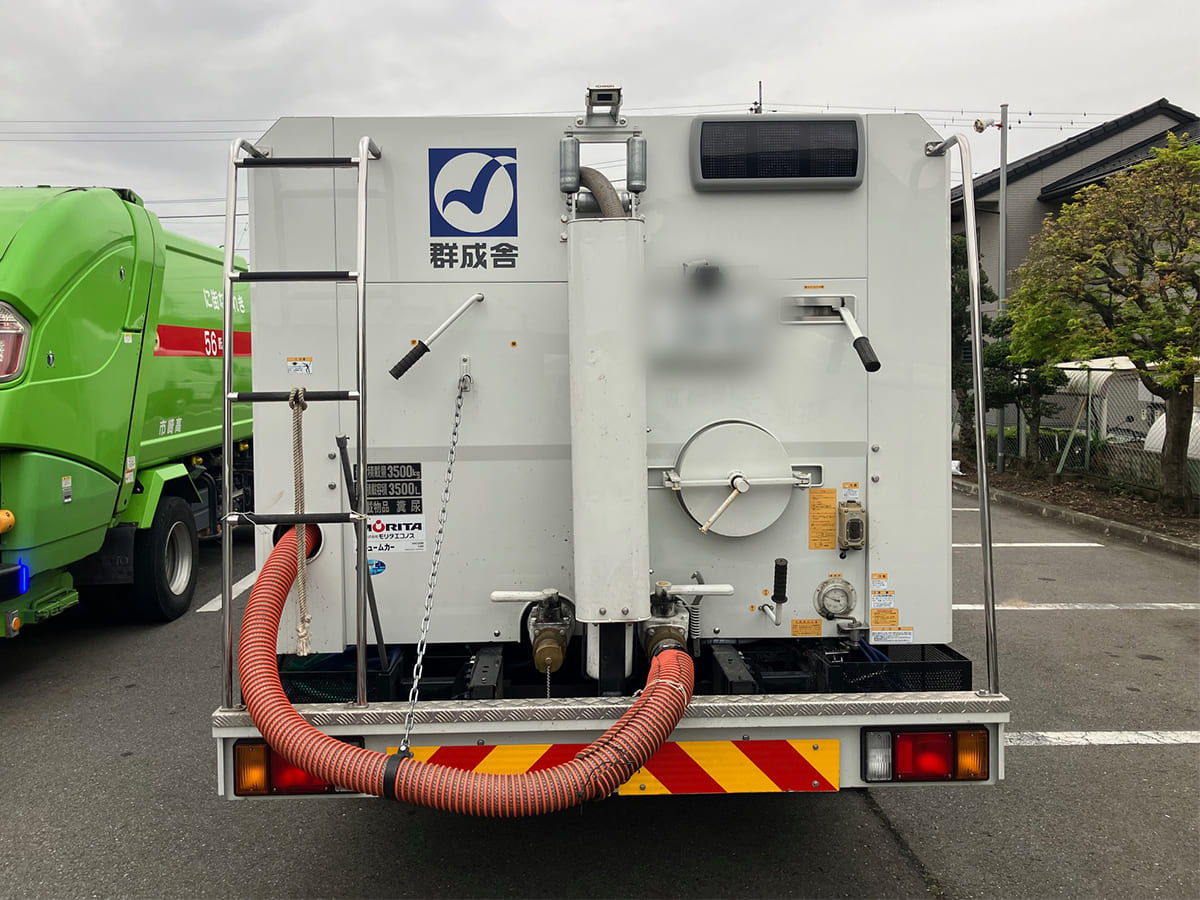 株式会社群成舎_カーマーキング