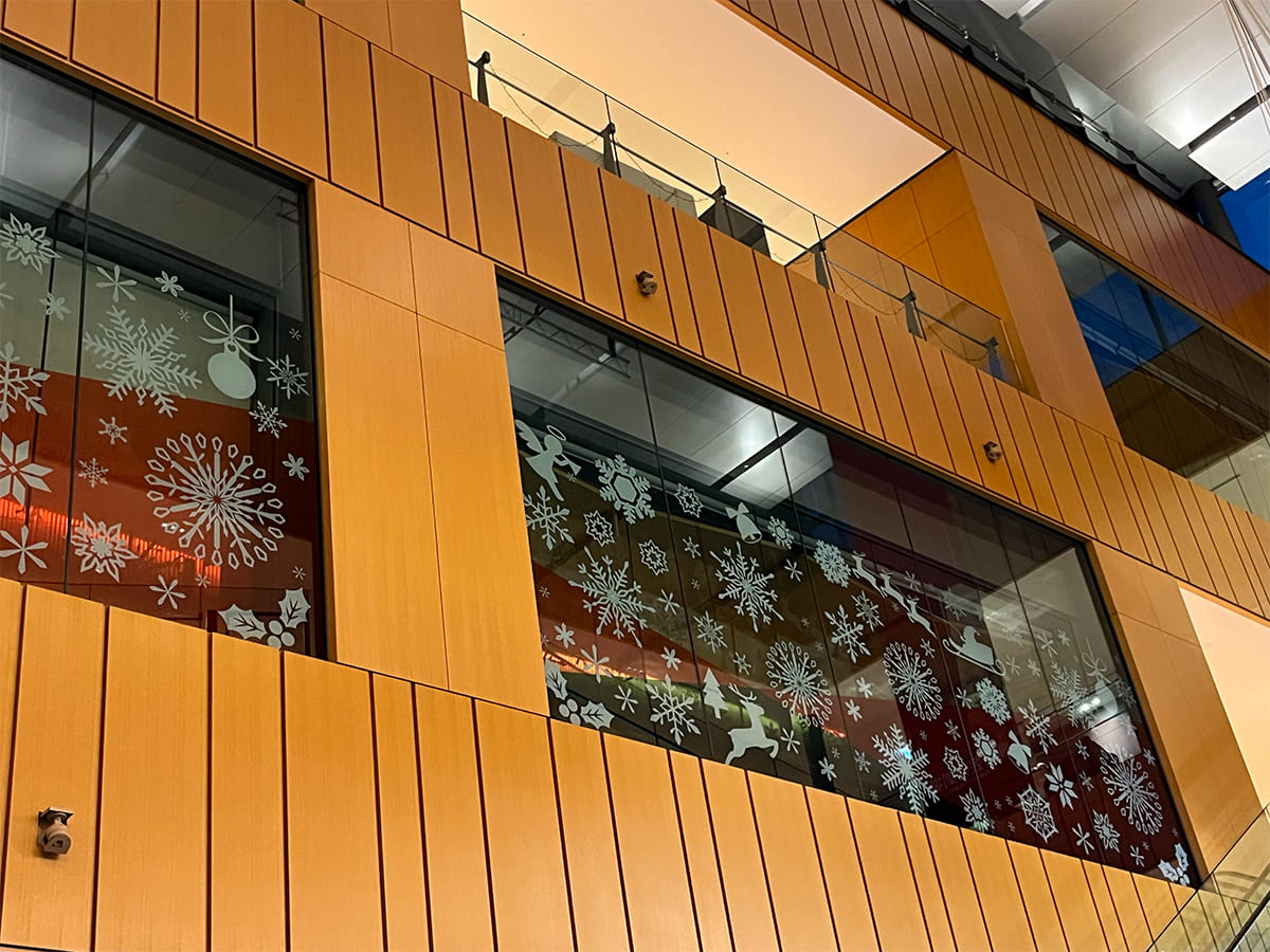 高崎芸術劇場様_ウィンドウサイン