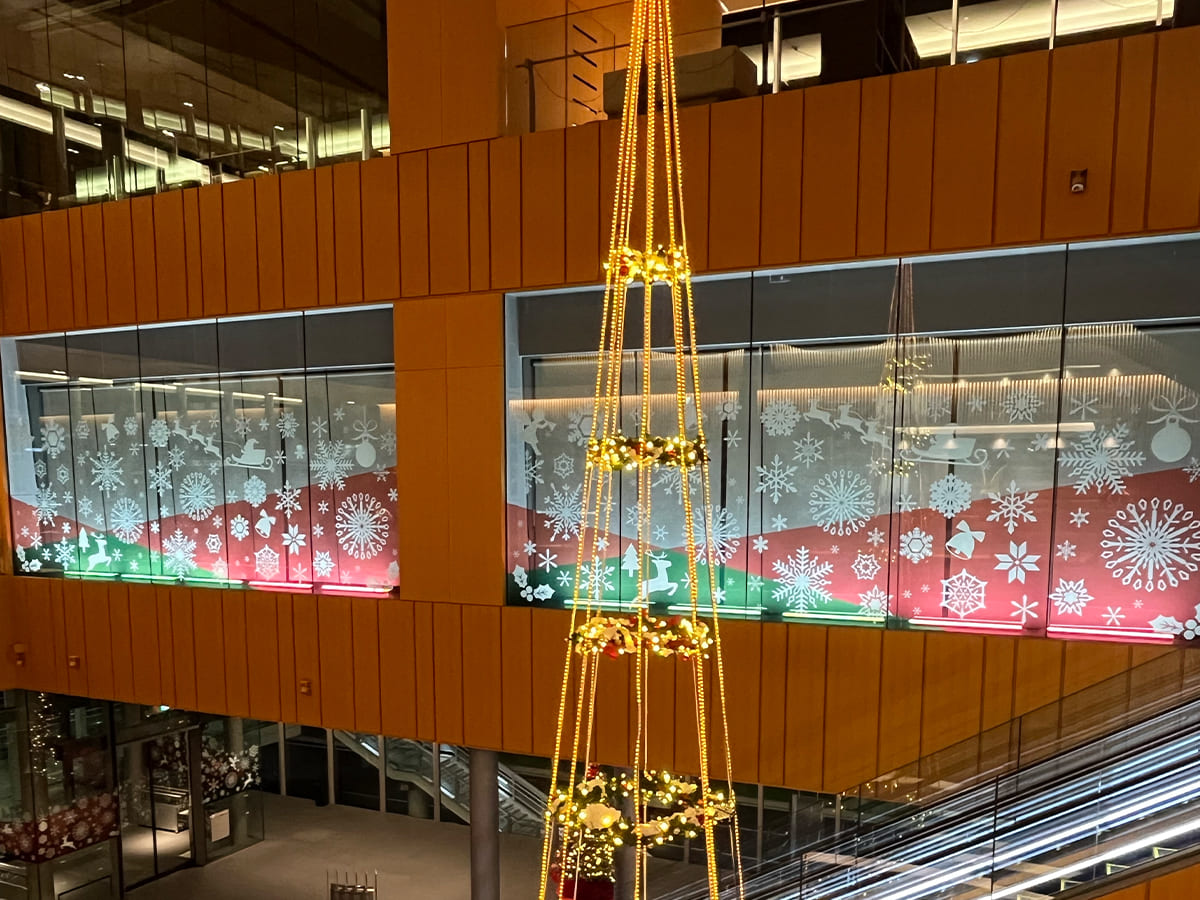 高崎芸術劇場様_ウィンドウサイン